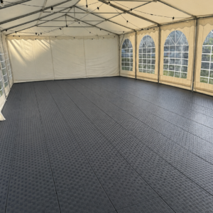 Plancher pour tente de réception 48 à 72m2